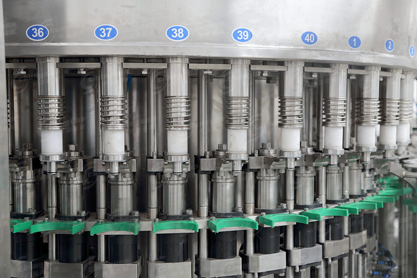 全自动饮用水灌装机械